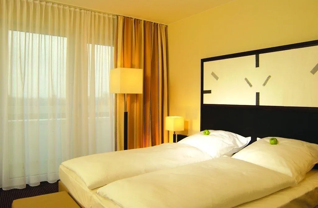 Hotel Friends Кёльн 3*,